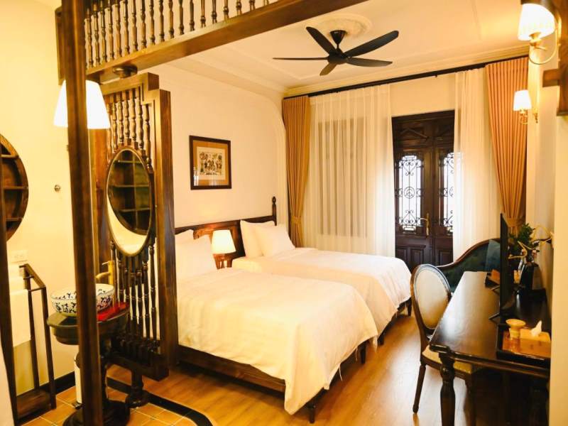 Suite Balcony with City View Double or Twin