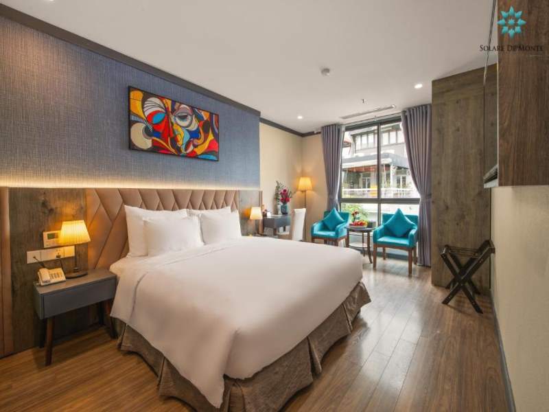 Junior Suite with City View