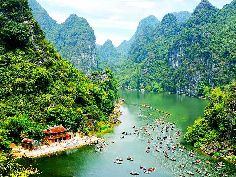 Hanoi - Hoa Lu - Trang An - Ninh Binh Tour - 1 Day