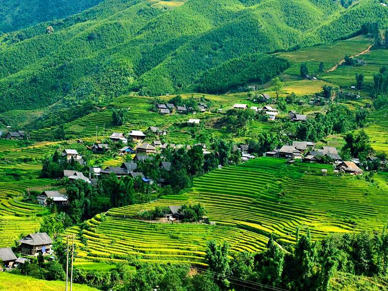 Sapa Tour By Train - 3 Nights 2 Days - Sleep in Homestay