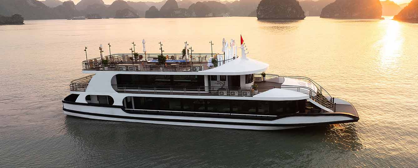 Olympus Cruise - Halong Bay - 1 Day Tour