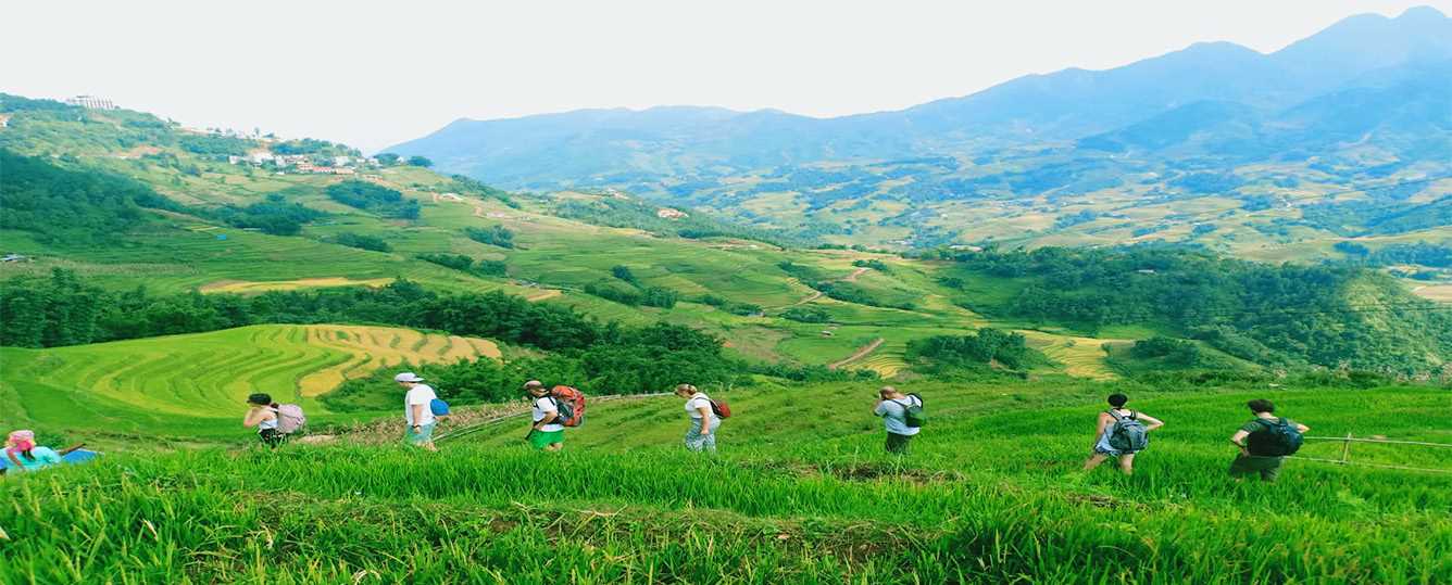 Sapa Tour By Bus - 3 Days 2 Nights With Bac Ha Market
