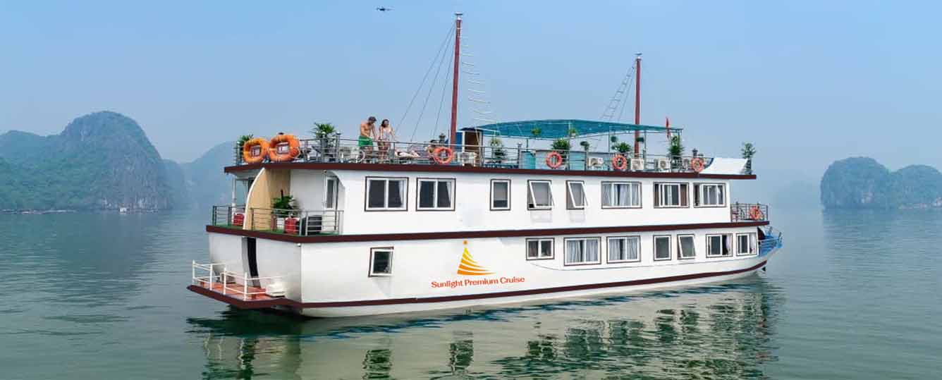 Sunlight Premium Lanha - 3 Days 2 Nights